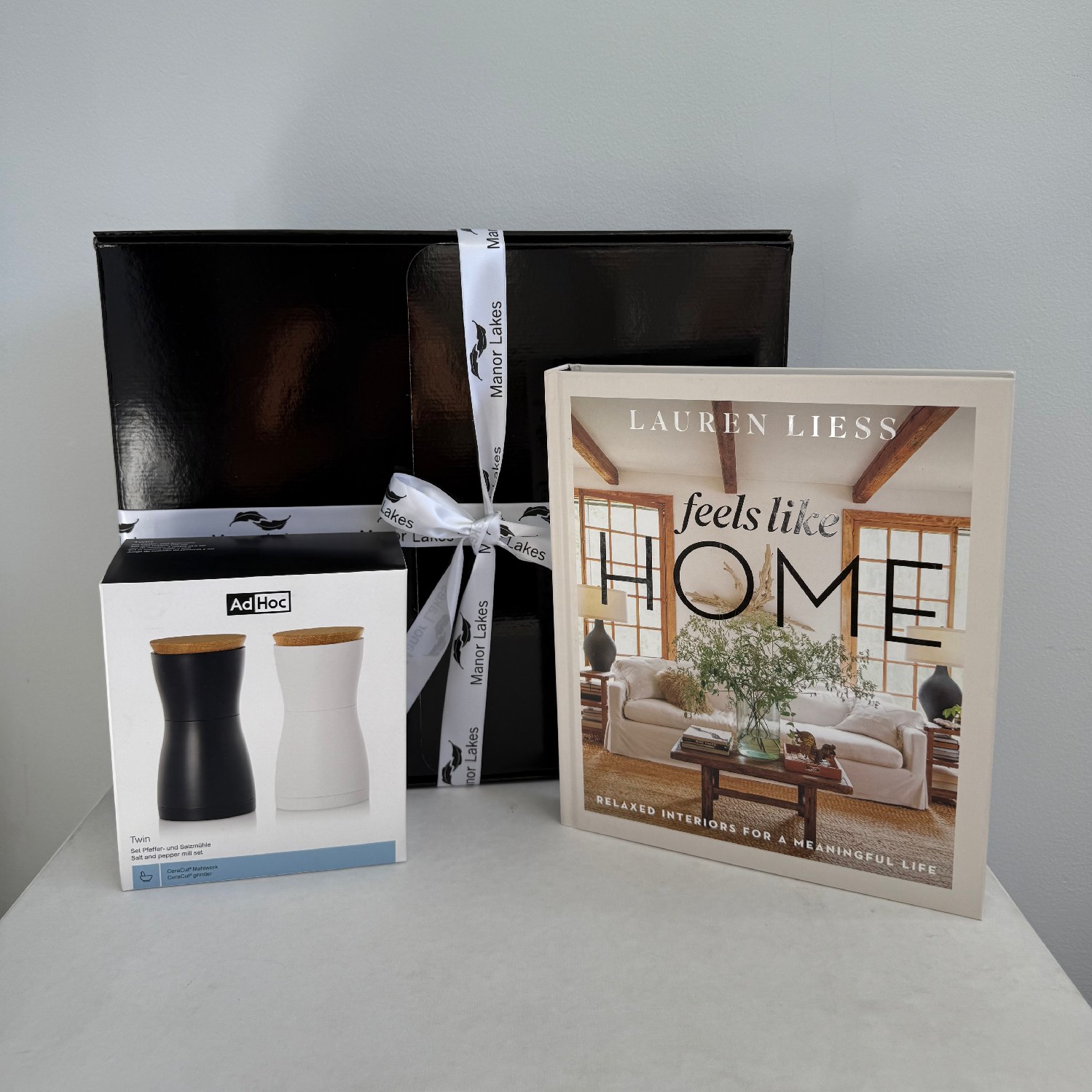 Manor Lakes Settlement Gifts